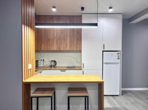 Bright Raimbek19-21 Residence 1br, next to metro & drinking water as a gift